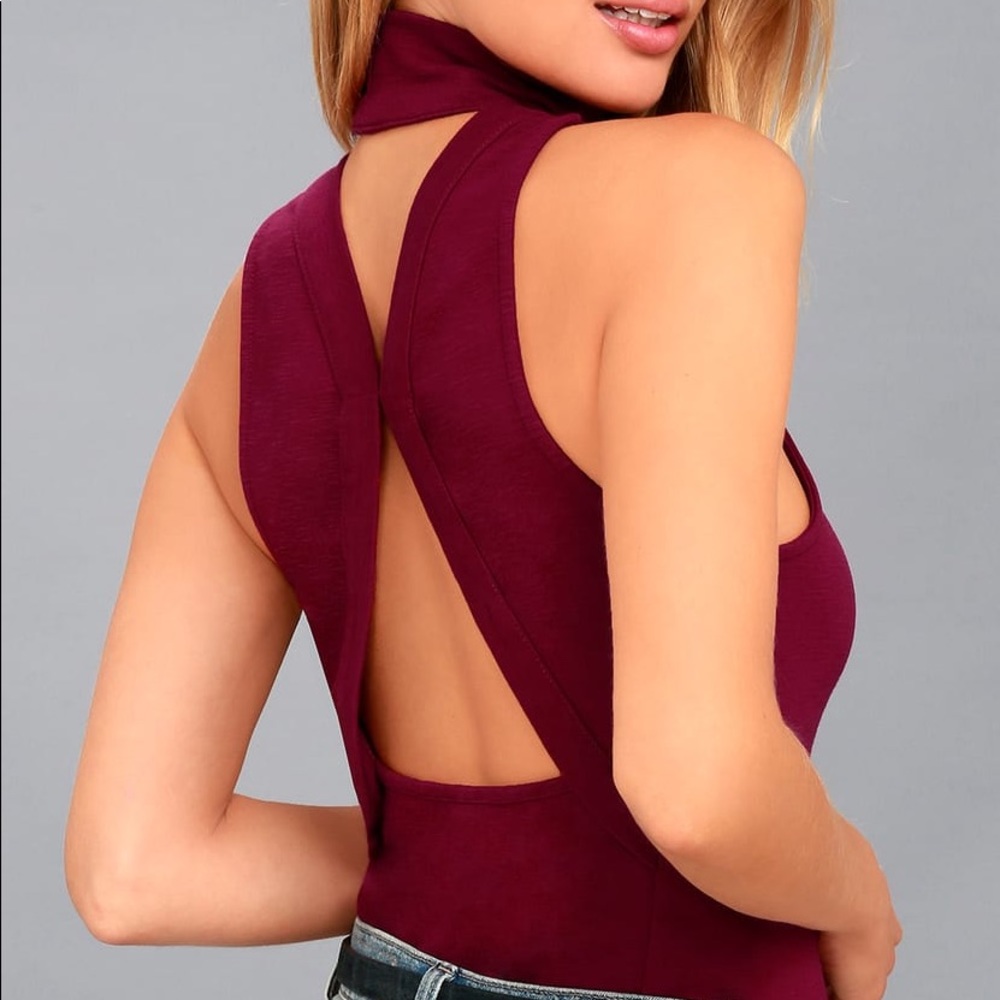 Boa Vista Berry Red Mock Neck Tank Top